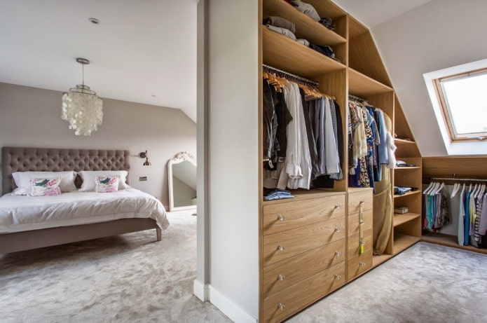 dressing room zoning in the attic bedroom interior