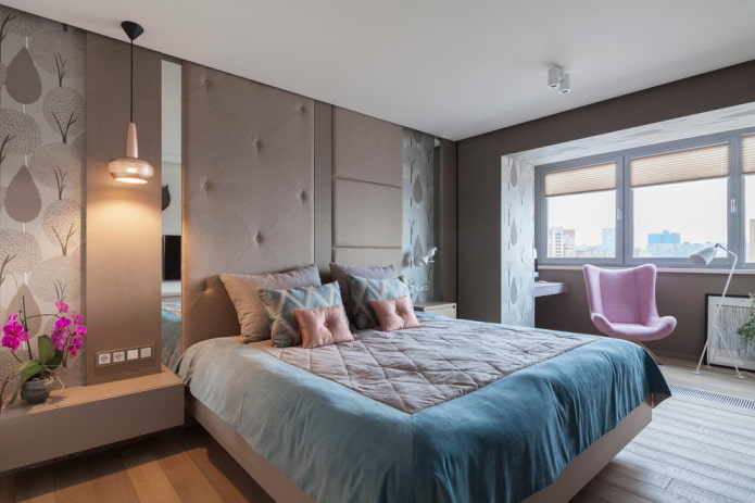 arrangement of furniture in the bedroom combined with a loggia