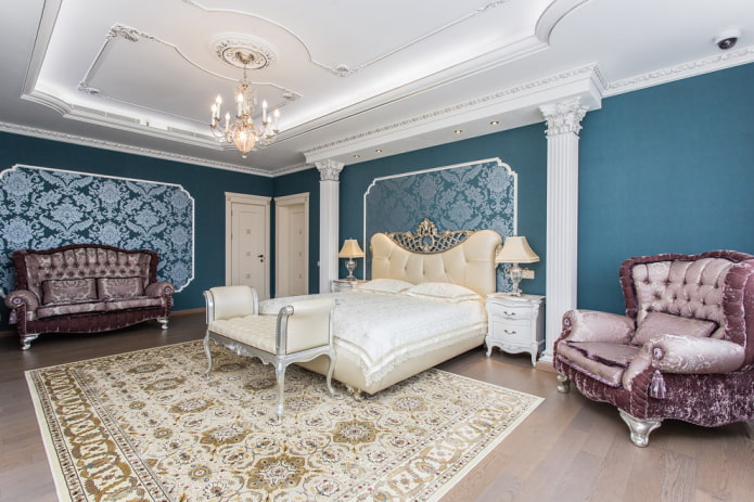 turquoise bedroom in a classic style