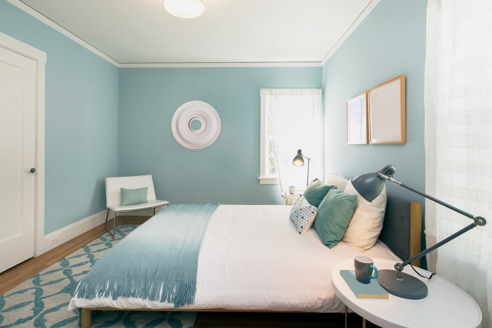 shades of blue in the bedroom interior