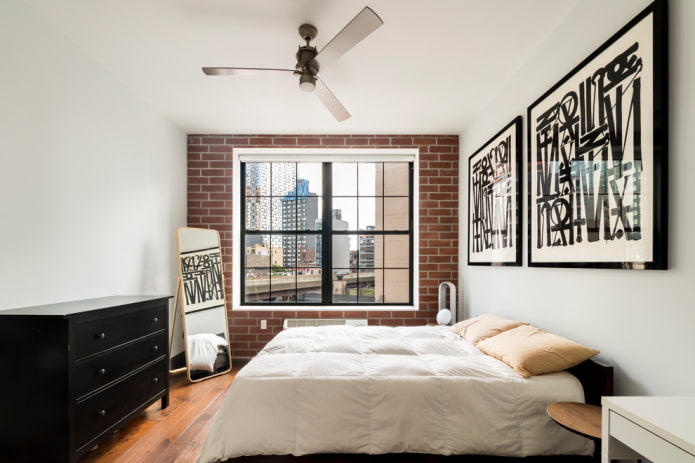 ceiling decoration in the bedroom in industrial style
