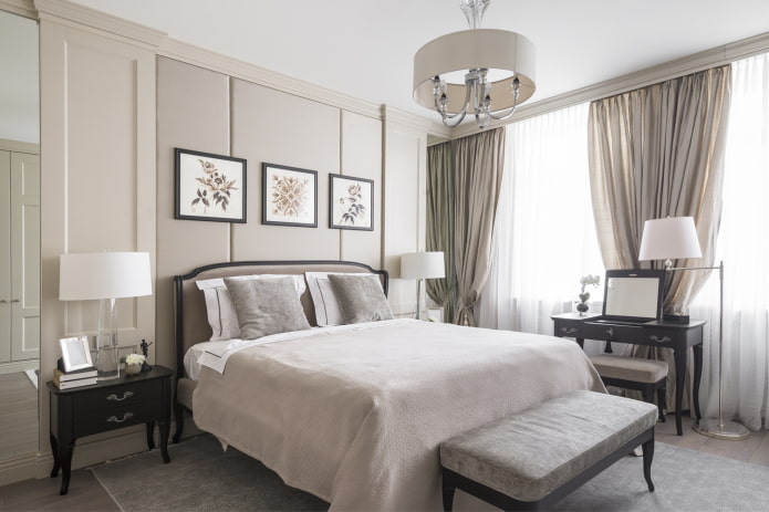writing desk in the bedroom