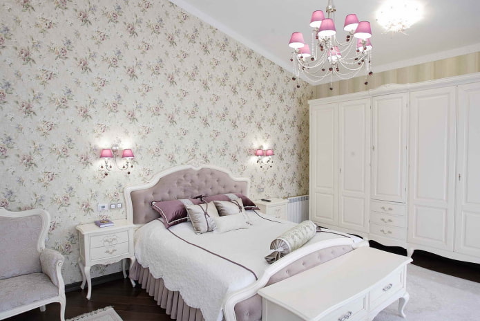 white furniture in the Provence style