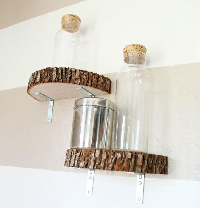 Bathroom shelf