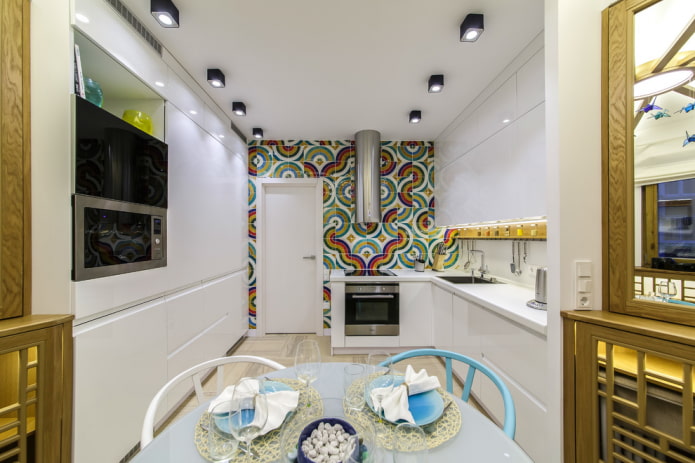 ceiling spotlights in room design