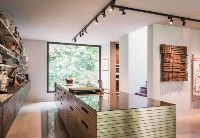 spots in kitchen design