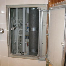 How to close the pipes in the bathroom, but leave them easy to access-1