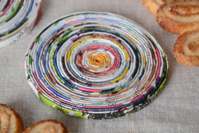 magazine tube spiral stand