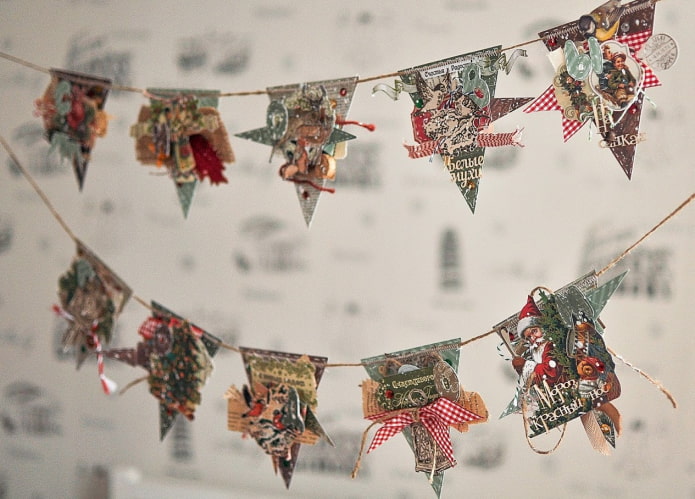 New Year's garland from magazines