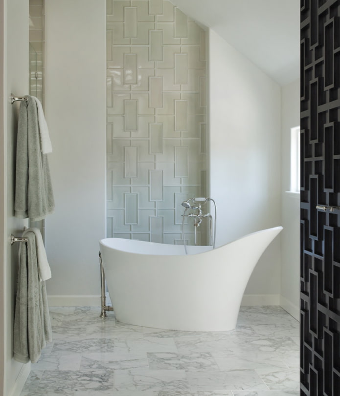glass inserts in the bathroom
