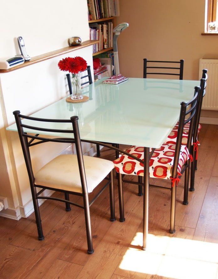 white tabletop