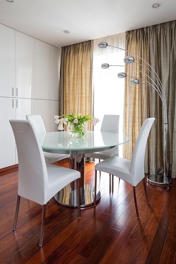 metal table leg
