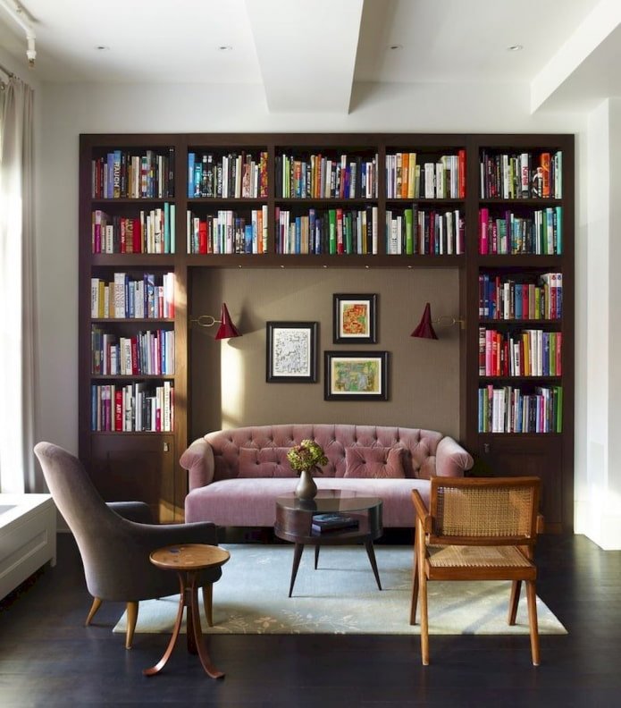 U-shaped shelving unit in the interior