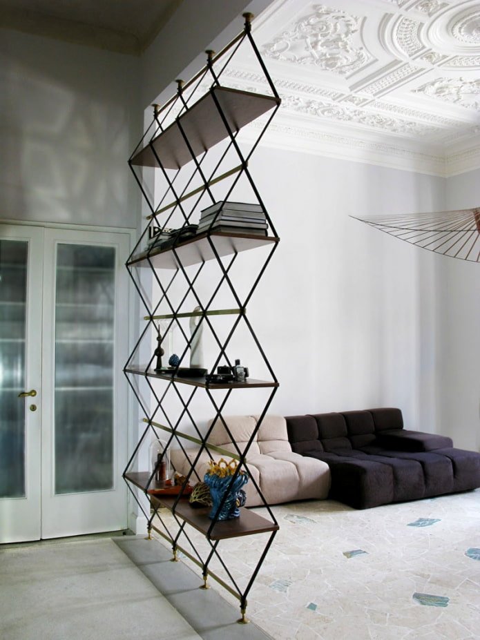 shelf design in the interior