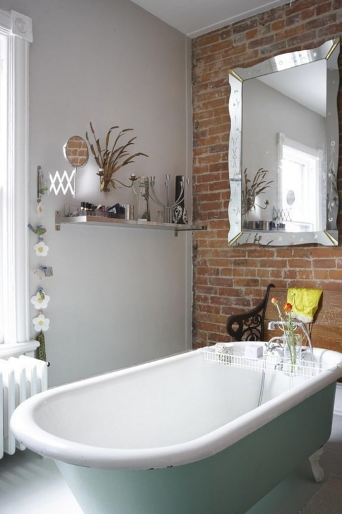 combined walls in the bathroom interior