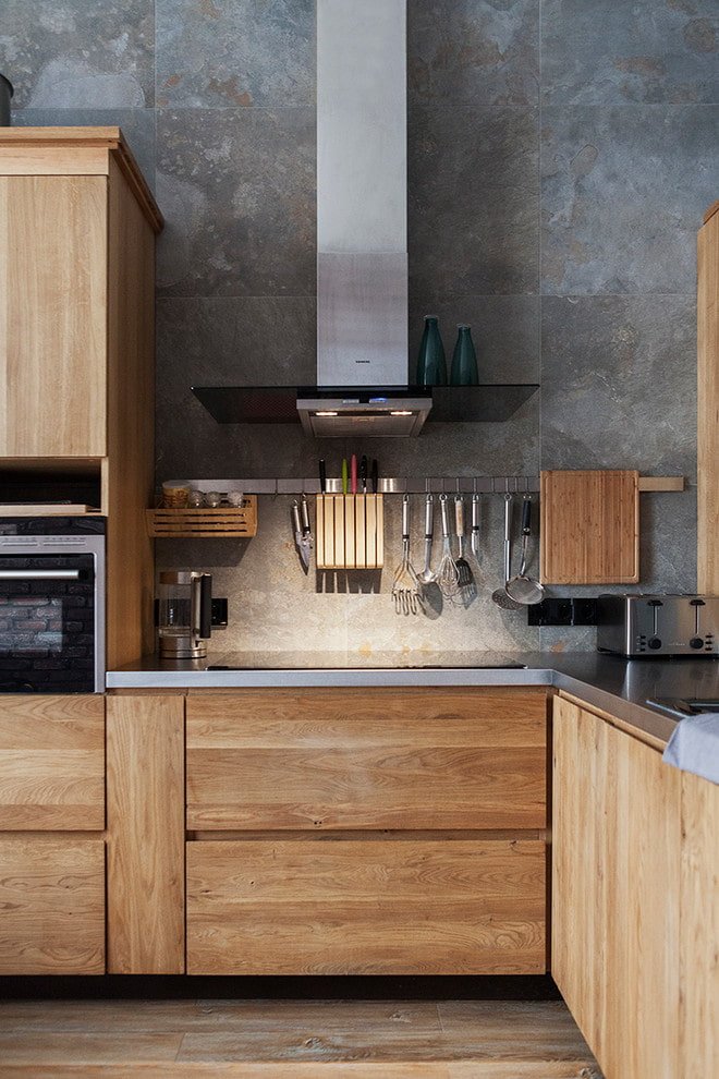 imitation stone in the kitchen