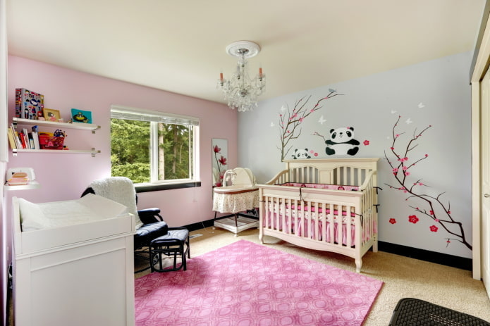 decor above the bed in the interior of the children's room