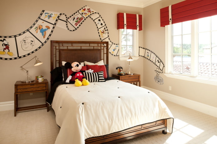 wall design in a boy's nursery