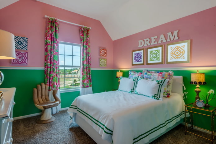 wall design in a girl's room