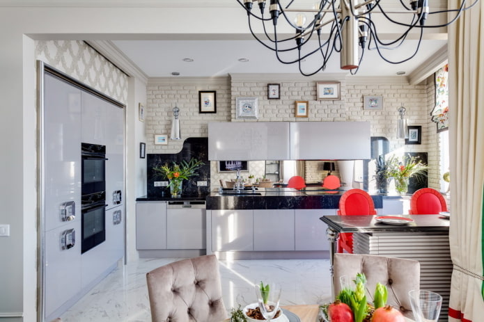 Kitchen in fusion style