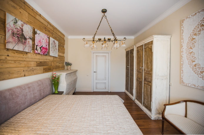 color scheme of the bedroom in the rustic style