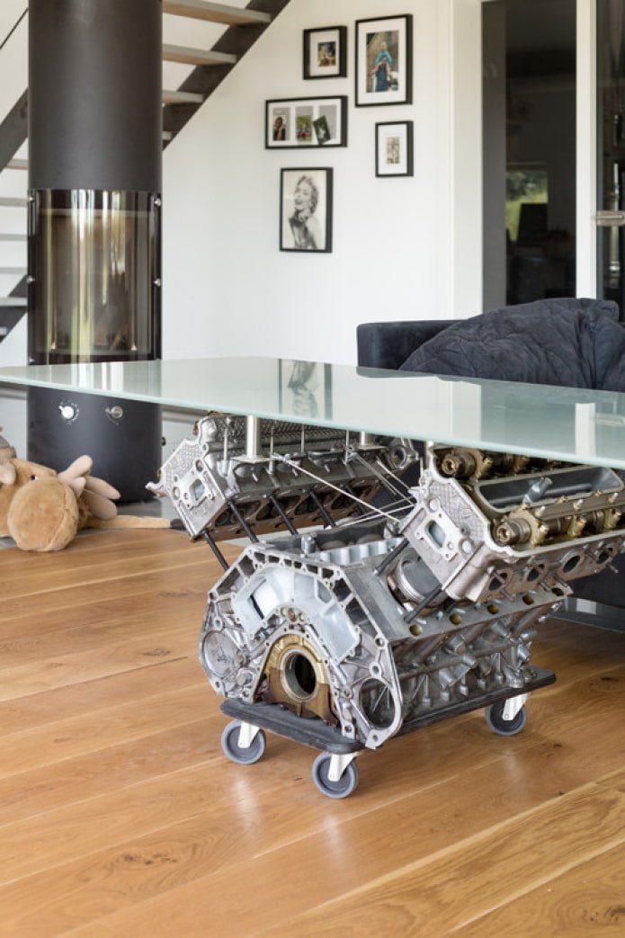 table from an engine
