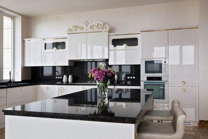 kitchen in neoclassical style
