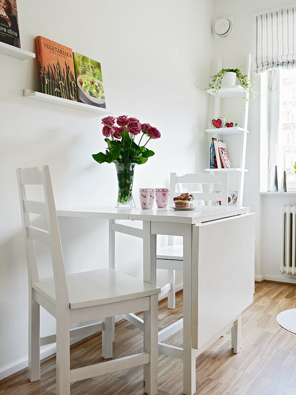 White book-table