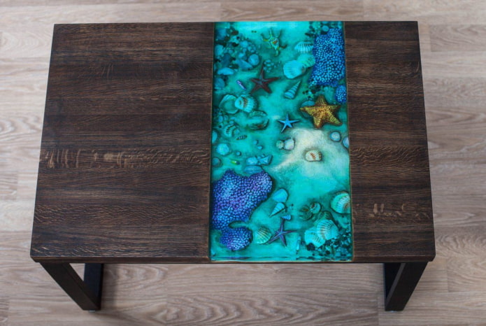 Table with filling