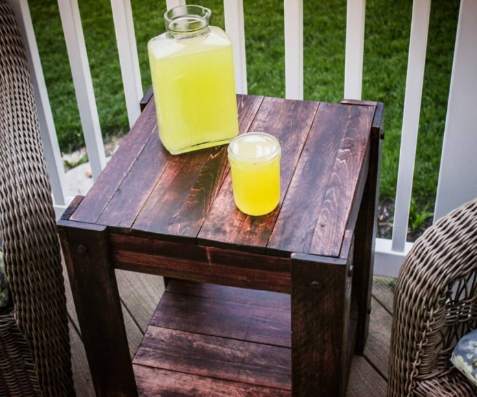 Side table made of pallets