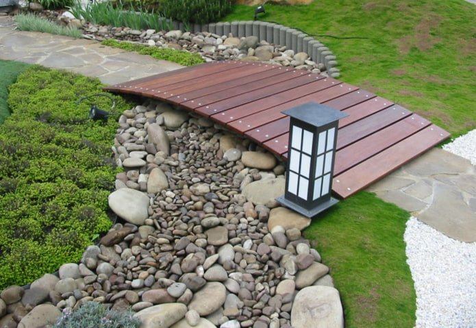 wooden bridge in the garden