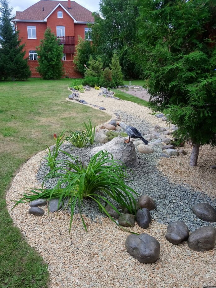 landscape design with stones