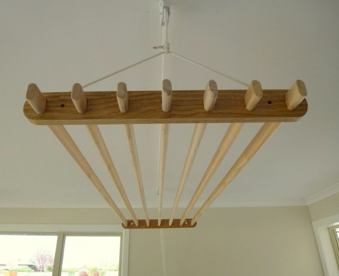 wooden ceiling dryer