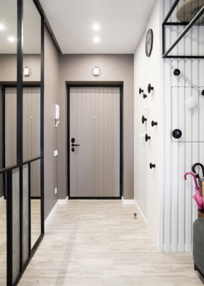 beige walls in the hallway
