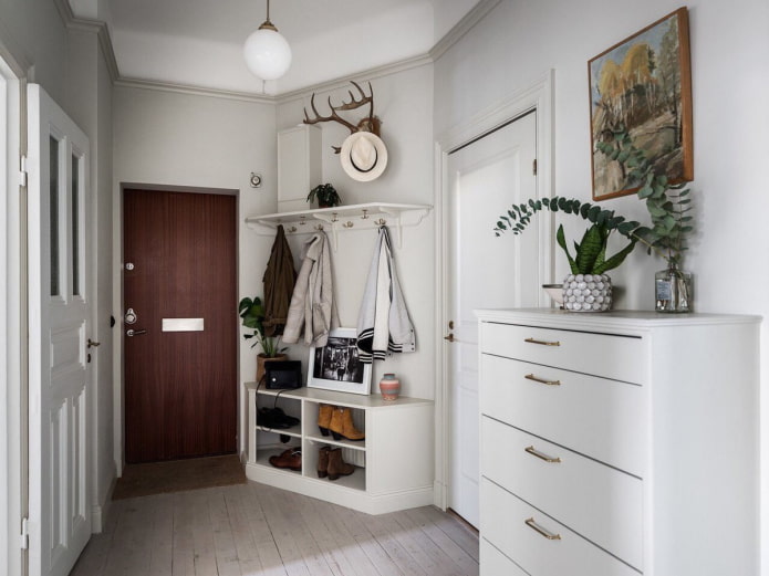 white furniture for the hallway