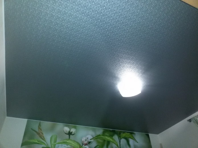 stretch ceiling with texture