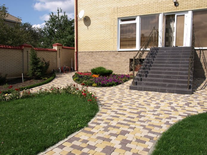 street tiles in the courtyard of a private house