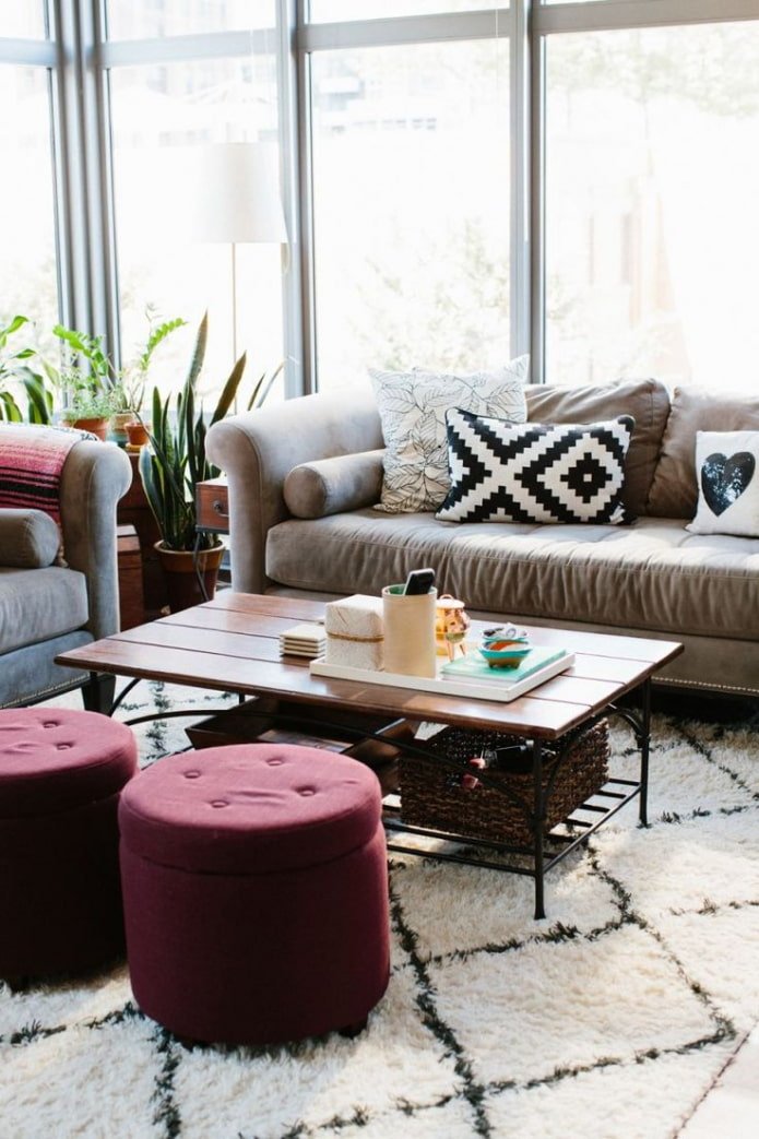 marsala pouf