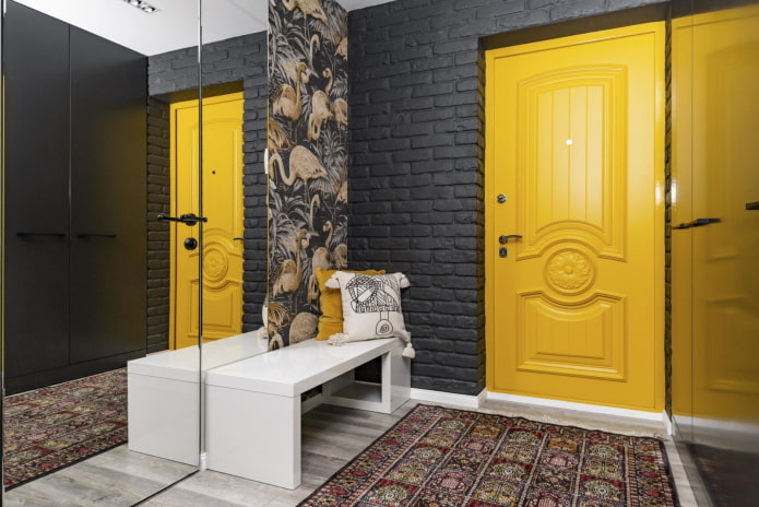 how to choose the color of the front door