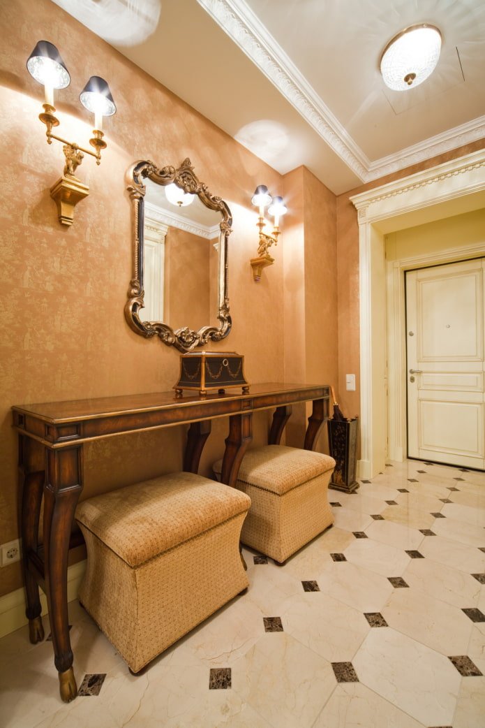 color scheme of the corridor