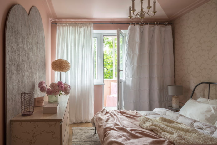 White curtains in the bedroom