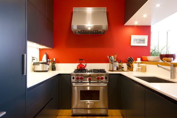 red walls in the kitchen interior