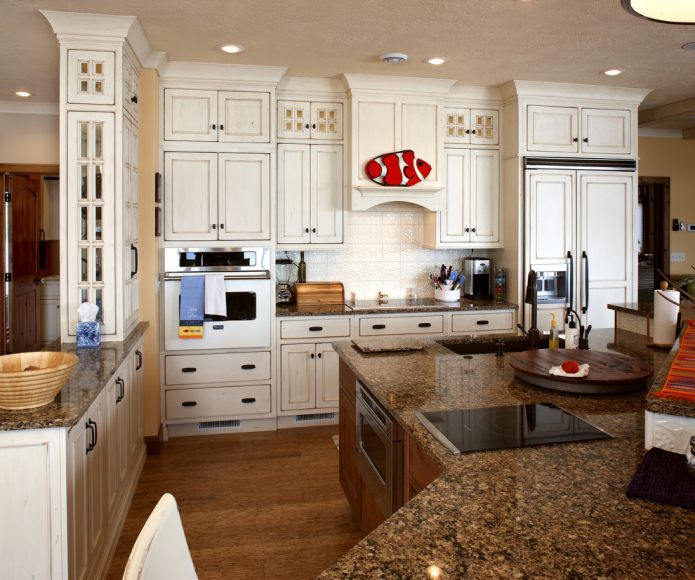 Almandine countertop