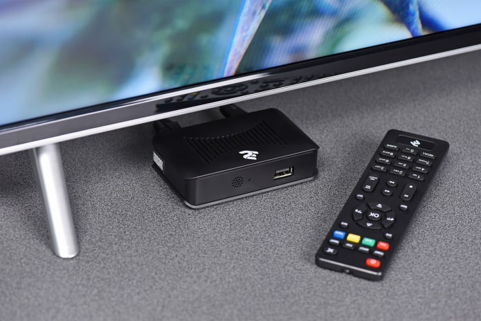 TV set-top box and remote control