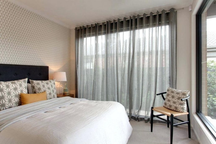 tulle in the bedroom interior