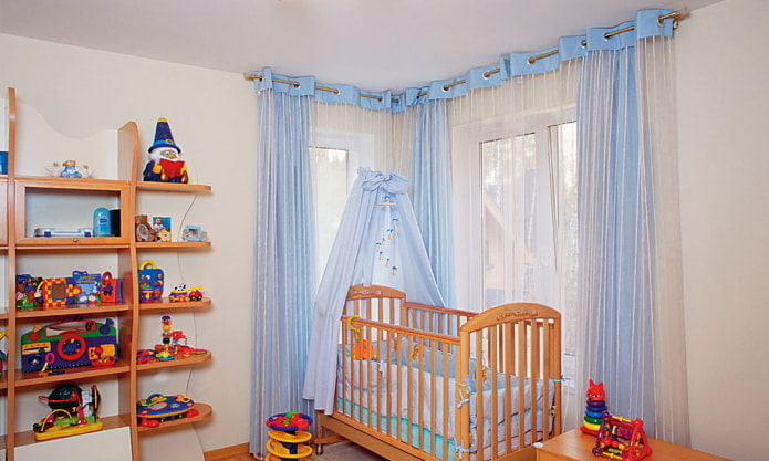 curtains with eyelets in a child's room