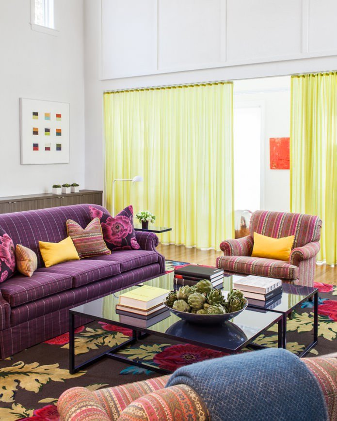 yellow tulle in the living room