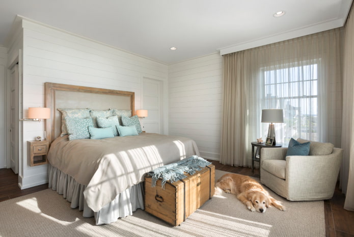 long curtains in the bedroom interior