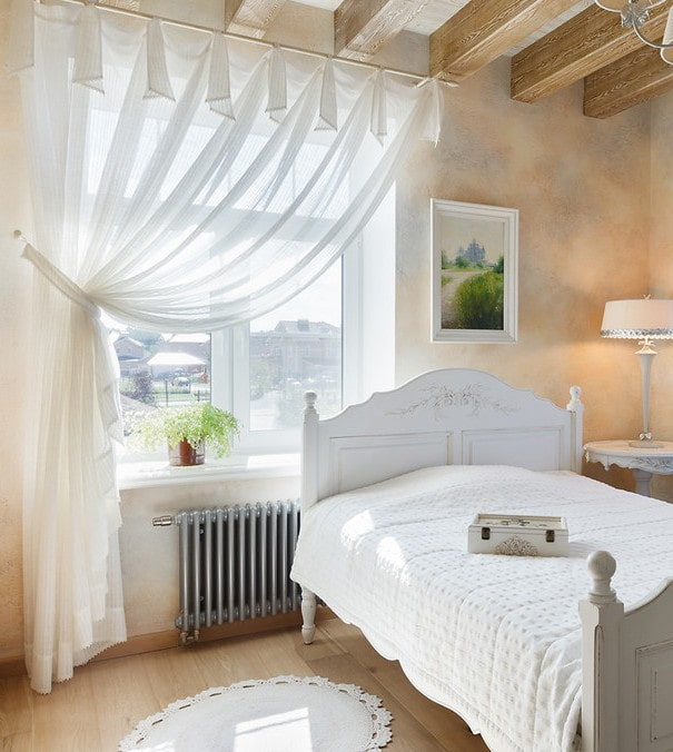 tulle curtains in the Provence style