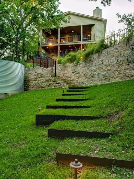 terracing with wooden walls